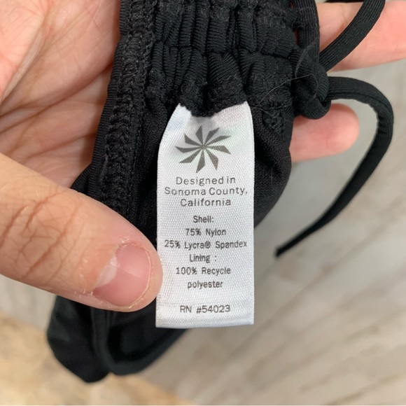 Athleta Black Cinch Bikini Bottoms Scrunch - Picture 4 of 6